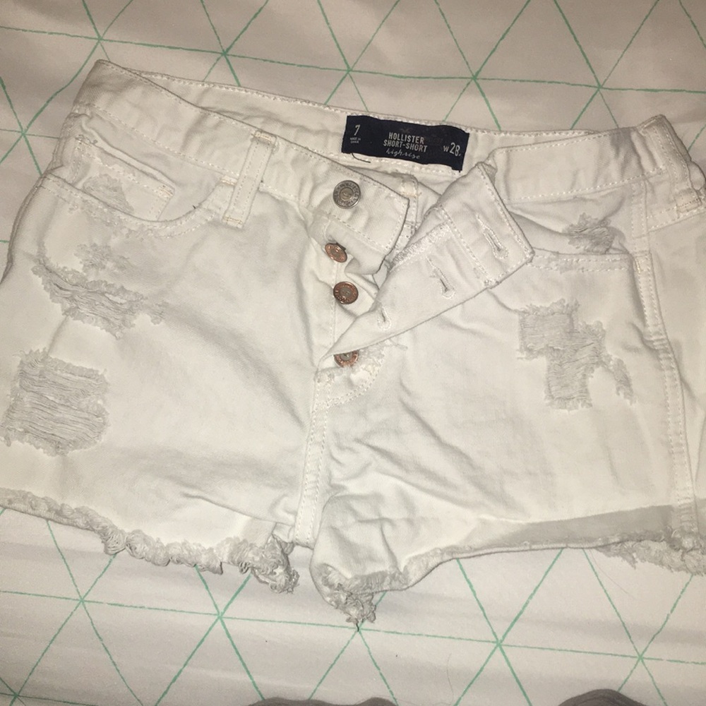Hollister shorts!